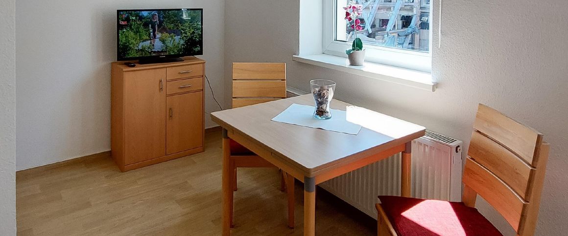 Möbliertes Single-Apartment in der KTV! - Foto 1