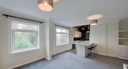 4 bedroom apartment to rent - Photo 2