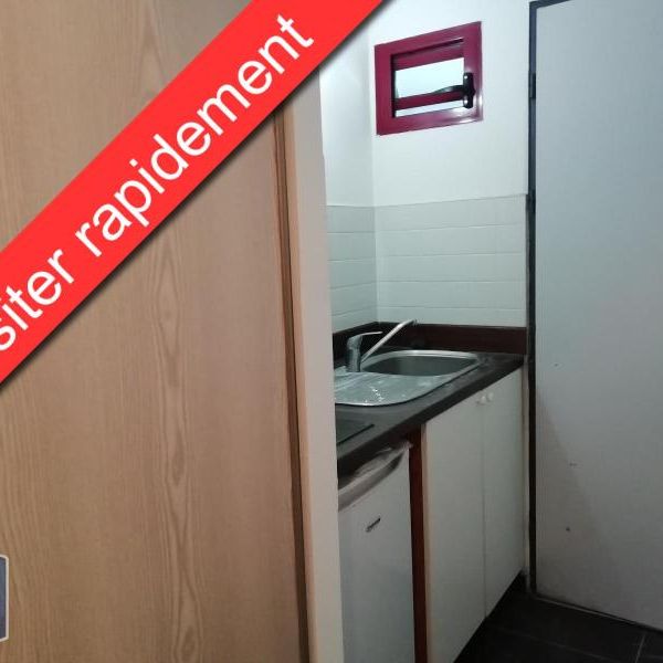 Location Appartement 1 pièce 27m² LE TAMPON 97430 - Photo 1