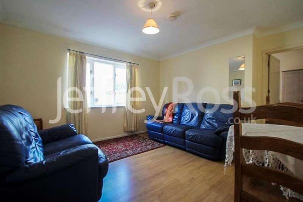 Woodville Road, Cathays, CF24 - Photo 1