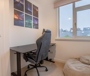 3 bedroom semi-detached house to rent - Photo 4