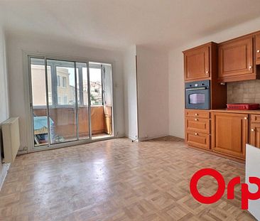 Appartement 2 pièces 36m2 MARSEILLE 7EME 715 euros - Photo 4