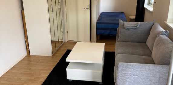 Ekstrandsvägen, Järfälla - Photo 2