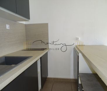 NIMES KENNEDY - POMPIDOU - Photo 1