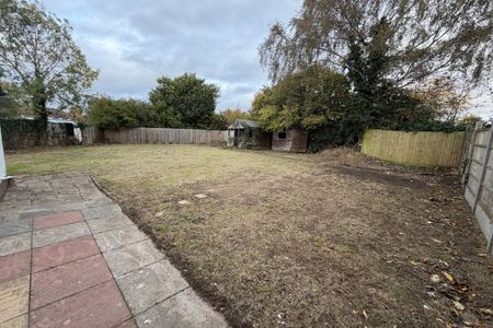 Kingsland Close - Photo 4