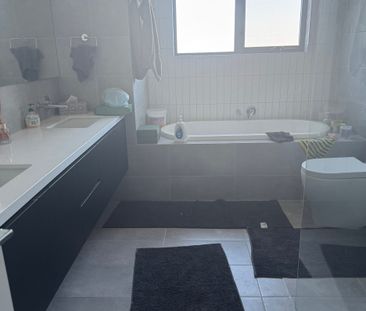 Bentleigh East - Photo 1