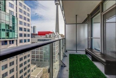 For Lease - 8 Mercer Street Unit# 1704, Toronto, Ontario - Photo 3