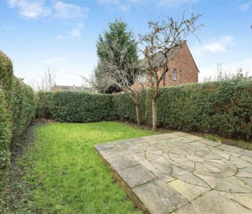 Wythenshawe Road, Manchester - Photo 1