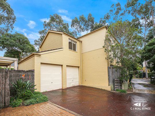 8 Elvstrom Ave, Newington NSW 2127 - House For Rent | Domain - Photo 1