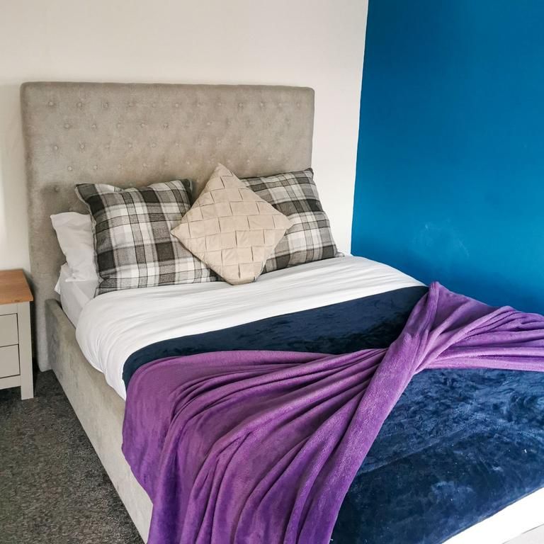 1 bedroom in a house share to rent - Photo 1