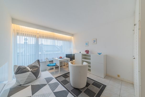 City-Residence: Möbliertes 1-Zi.-Apartment mit Balkon in zentraler Lage von Offenbach - Photo 1