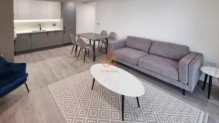 Spitalfields Residence, 9 Frying Pan Alley, Spitalfields, London, E1 - Photo 2