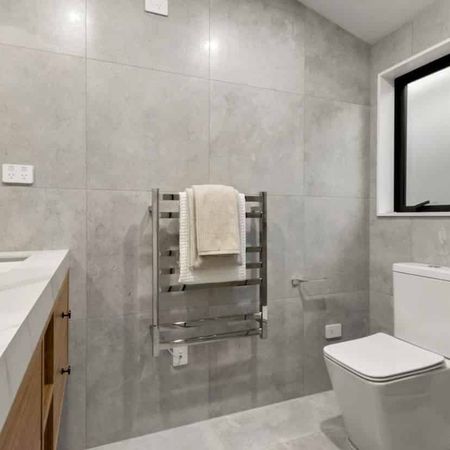 Location Plus - Photo 3