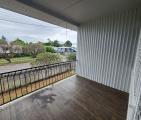 Charming Family Home in Prime Location! - Photo 2