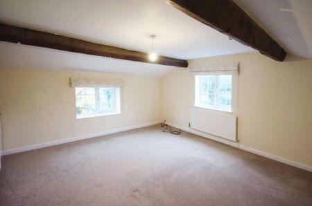 3 bedroom detached house to rent - Photo 3