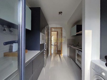 Apartment T2 in Imaculado Coração Maria, Funchal - Photo 3