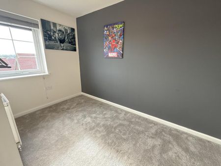 3 bedroom detached house to rent - Photo 4