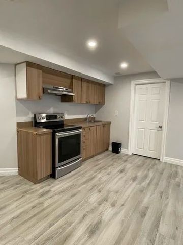 For Lease - 145 Cranbrook Crescent, Vaughan, Ontario - Photo 5