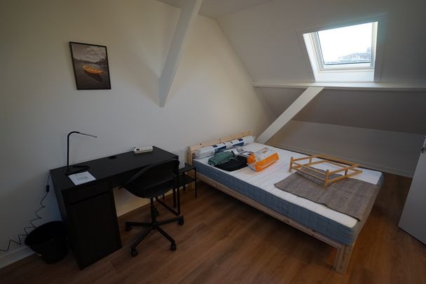 LILLE - APPARTEMENT - T3 MEUBLE - Photo 1