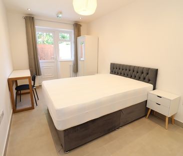 Room in a Shared House, Duckett Street, E1 - Photo 4