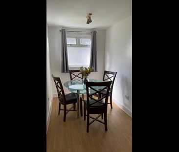 Studio Flat, Pinner Road, HA2 - Photo 4