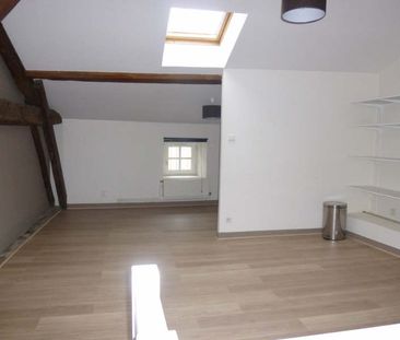 Location Appartement 1 pièce 26m² POITIERS 86000 - Photo 1