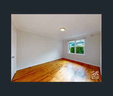 NEAT & TIDY - RECENTLY UPDATED! - Photo 4