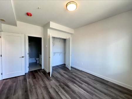 660 Beach Road - 207 - Photo 2