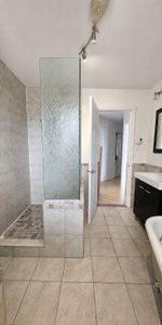 Grande maison avec Bachelor - Photo 4