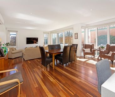 LUXURY LIVING IN HAMPTON - Photo 5