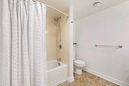 For Lease - 254 Titanium Private Unit# A, Orleans - Convent Glen and Area, Ontario - Photo 5