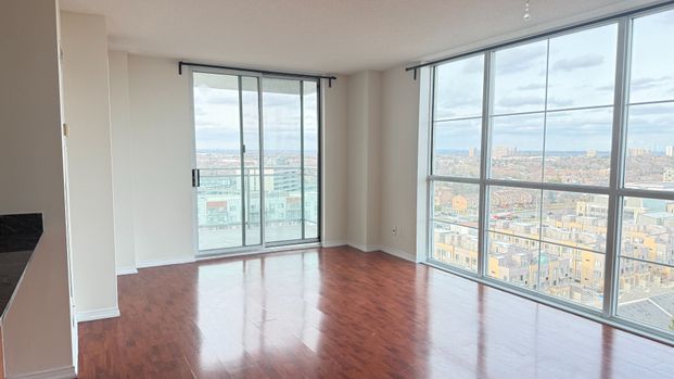 For Lease - 8 Rosebank Drive Unit# 15L, Toronto, Ontario - Photo 1
