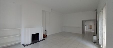 Maison • Saint-Germain-en-Laye - Photo 2
