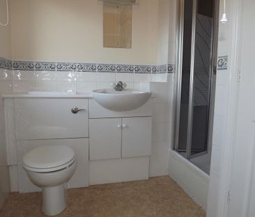 3 bedroom detached house to rent - Photo 6