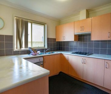 Comfortable Living in a Convenient Lambton Location - Photo 3