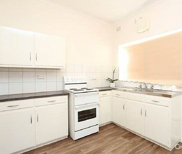 Beachside Unit&sol;Close to Everything&excl; - Photo 4