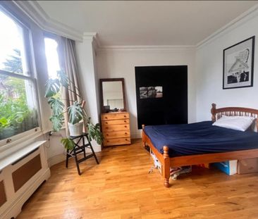 Room in a Shared House, London, W5 - Photo 5