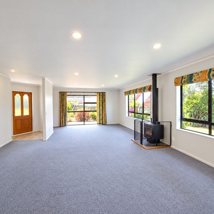 31 Rata Street, New Lynn - Photo 1