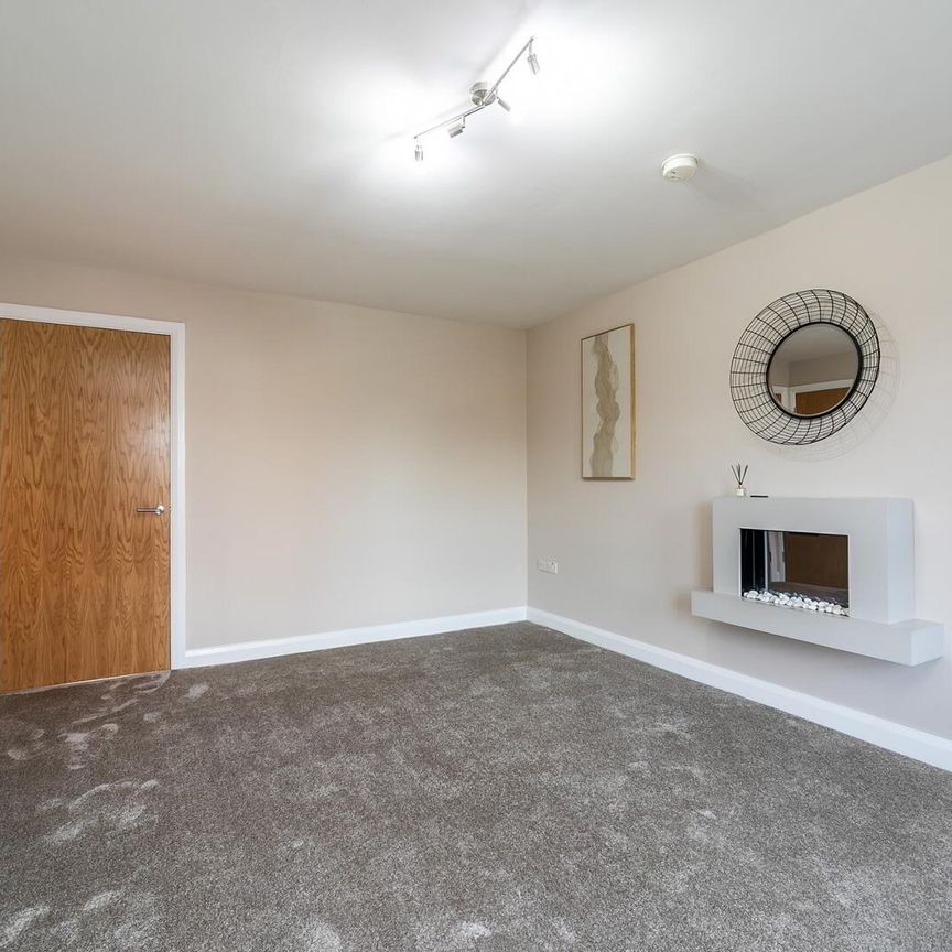 11 Fort Manor, BT251GG, Dromore - Photo 1