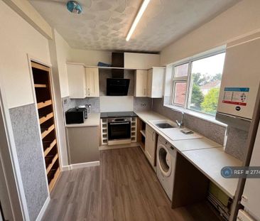 2 bedroom flat to rent - Photo 6