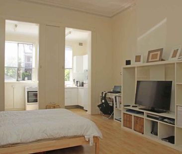 3/9 Whaling Road North Sydney - Photo 3