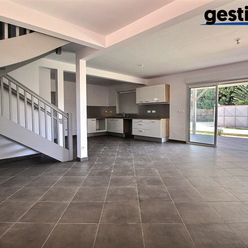 Location Maison 4 pièces 96m² CAYENNE 97300 - Photo 1