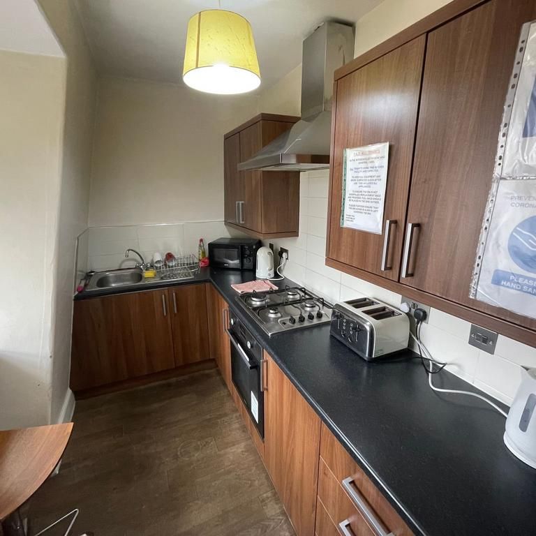 1 bedroom flat to rent - Photo 1
