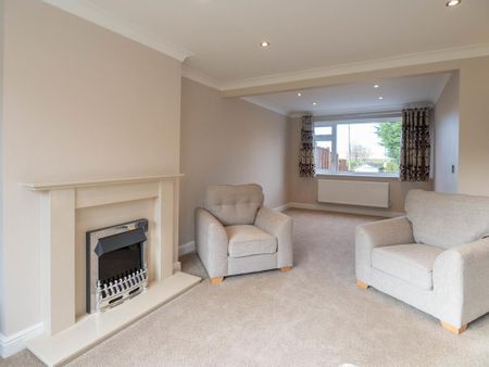 3 bedroom semi-detached house to rent - Photo 4