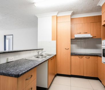 12/21 Campbell Street, Toowong, Qld 4066 - Photo 6