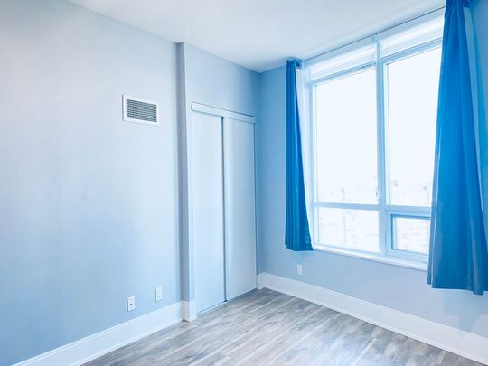 For Lease - 330 Burnhamthorpe Road Unit# 2301, Mississauga, Ontario - Photo 1