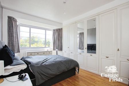 3 bedroom semi-detached house to rent - Photo 5