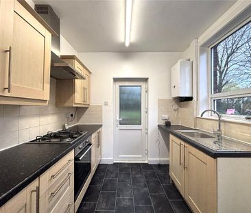 3 bedroom semi-detached house to rent - Photo 6