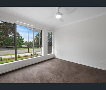 Apply Now! - Photo 5