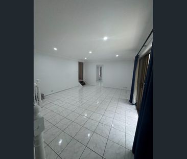 Spacious Family Home – Prime Charlestown Location - Photo 1